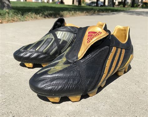 Adidas predator powerswerve